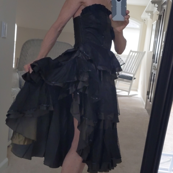 Flamenco Spanish Strapless Costume Gown - Picture 6 of 12